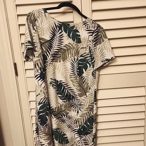Leaf Print Shift Dress